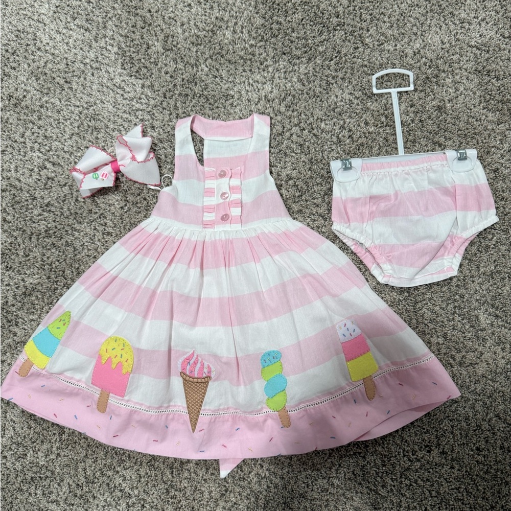 Source Unknown Pink and White Ice Cream Dress Set